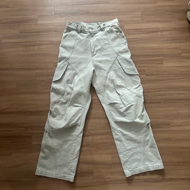이그노타 코어:8 로머 카고 팬츠 스모키 화이트 L