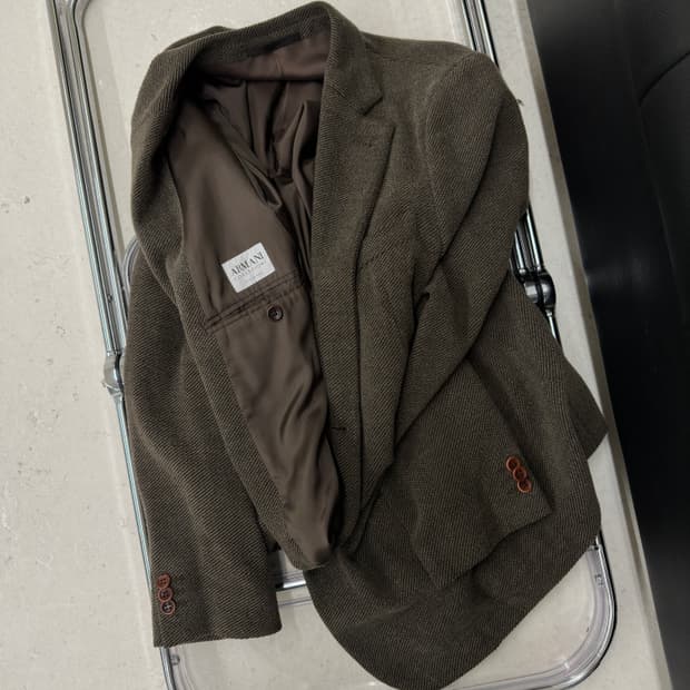 아르마니 꼴레지오니 플리츠텍스쳐 울 오버핏 블레이저