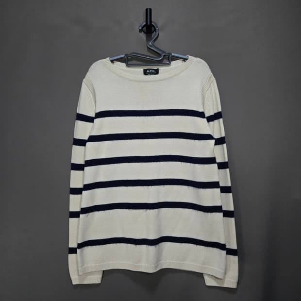 A.P.C. 스트라이프 긴팔 티셔츠