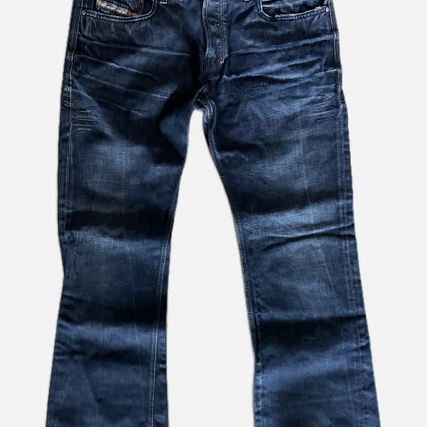 디젤 자티니 부츠컷 데님 (총장 105cm)