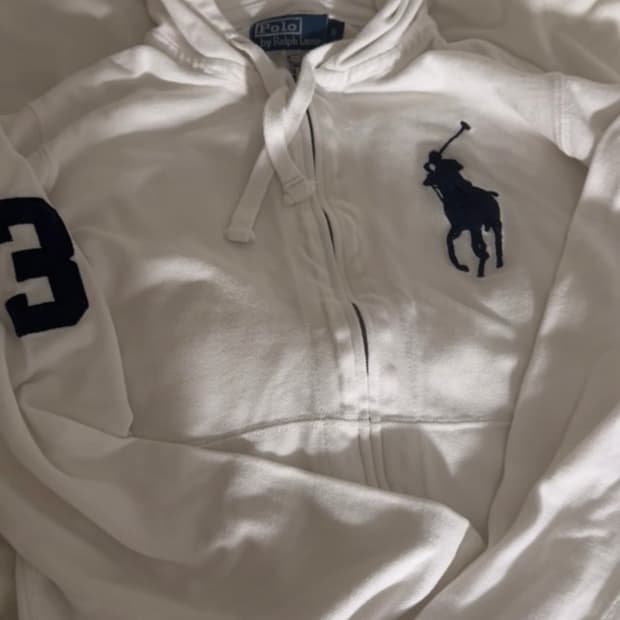 빅포니 화이트 후드집업