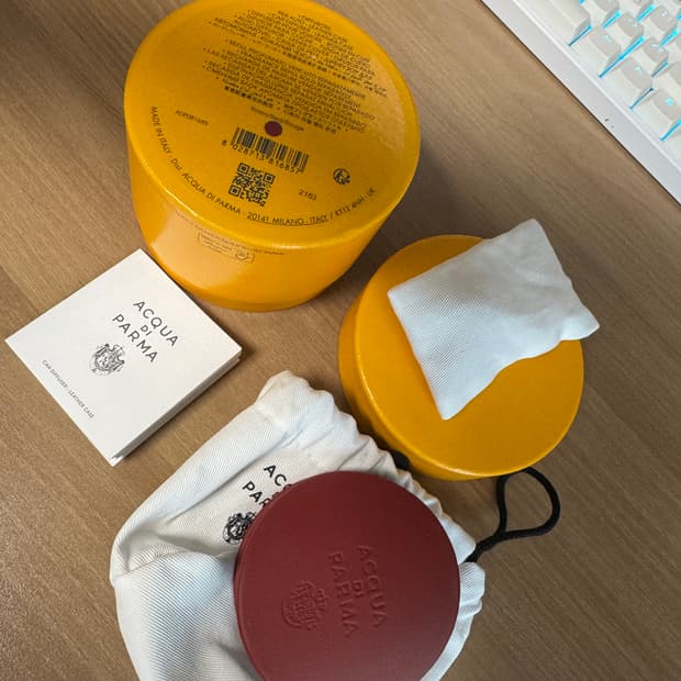 아쿠아디파르마 차량용 디퓨저 딥레드 한정판 판매