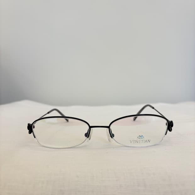 VENETIAN 블랙 반무테 빈티지안경