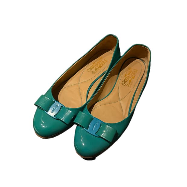 Ferragamo 페라가모 y2k 플랫슈즈 민트 