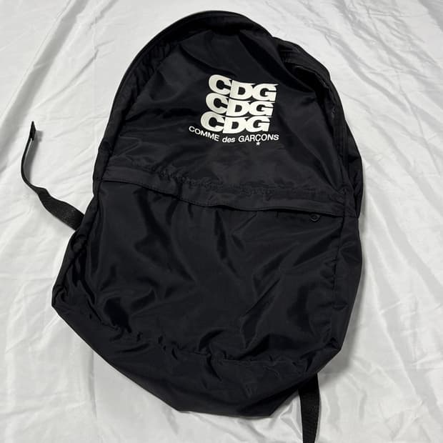 플리마켓🔥 cdg 백팩 블랙