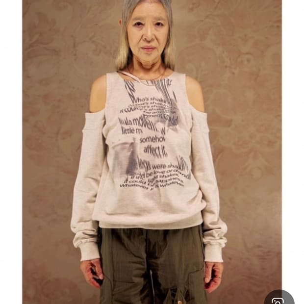 나체 오프숄더 맨투맨 nache bare sweat shirts