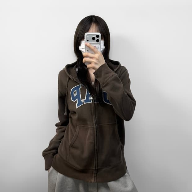 갭 Gap 스펠 로고 후드집업 브라운