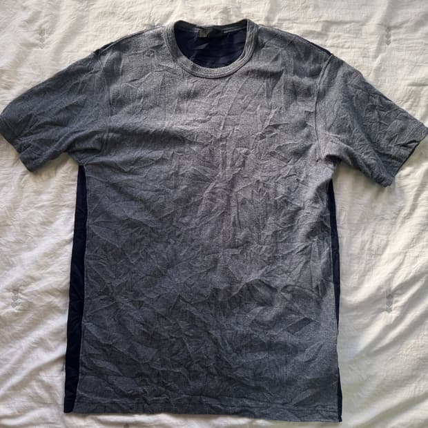 꼼데가르송(comme des garcons homme) 페이드 반팔