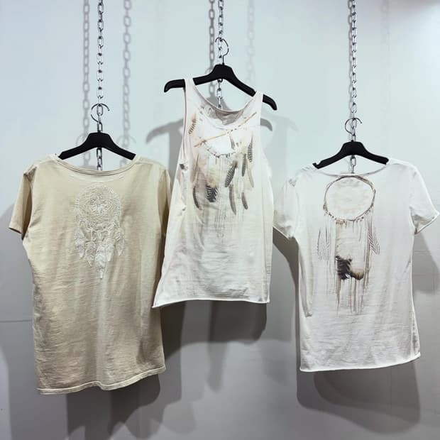 GOA 드림캐쳐 아트워크 베이지 탑