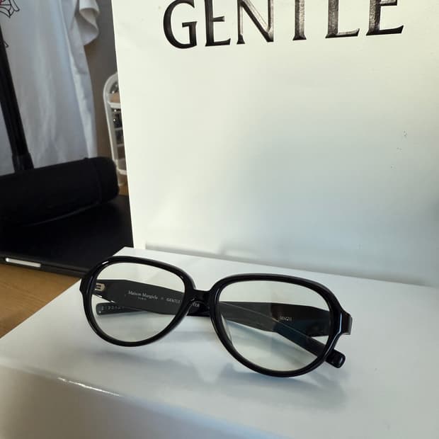 Maison Margiela MM211-01