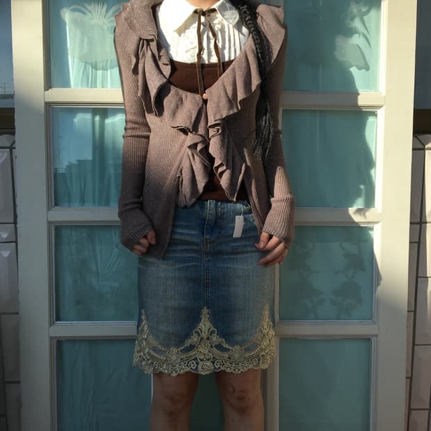 Glitter ruffle knit cardigan