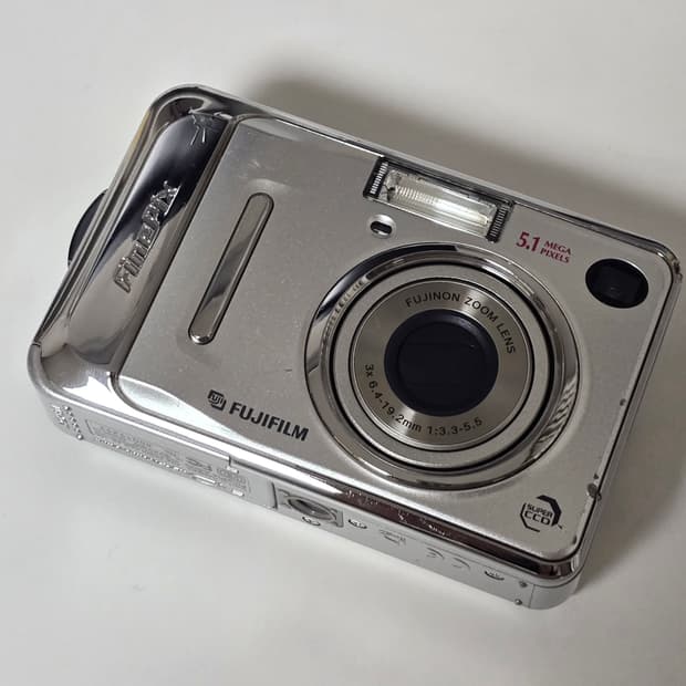 후지필름 파인픽스 A500