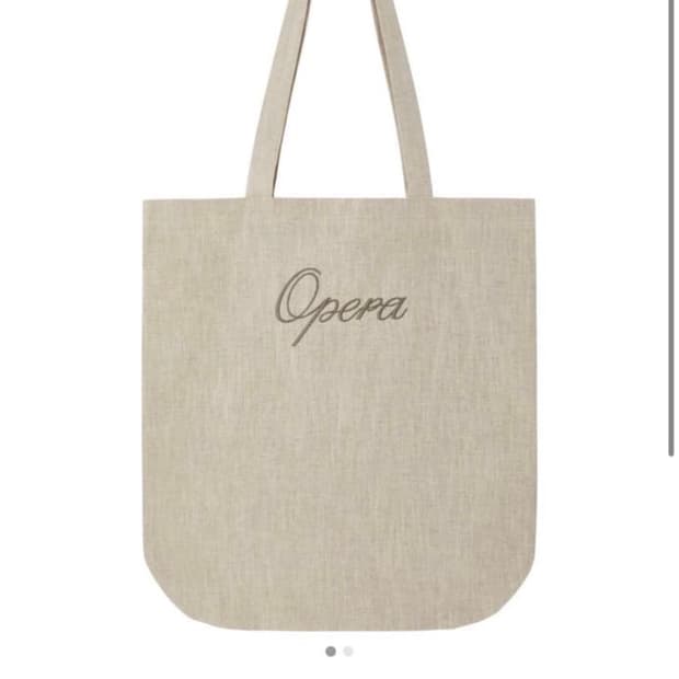 Opera 오페라 토트백