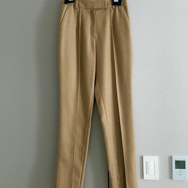 엘보른 울 슬랙스