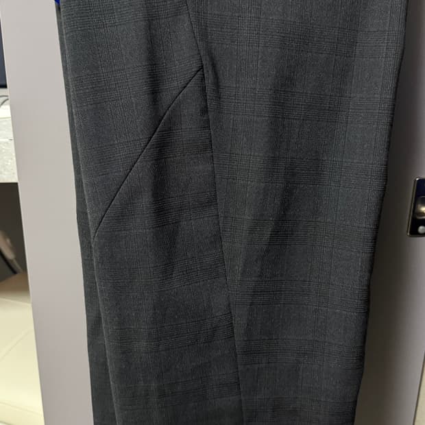 자라X아더에러 테이퍼드 트레일러 그레이 S