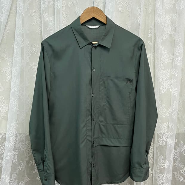 100) 한섬 타임 옴므 셔츠 그린
