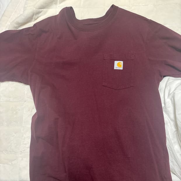 칼하트 포켓 반팔티 버건디 색