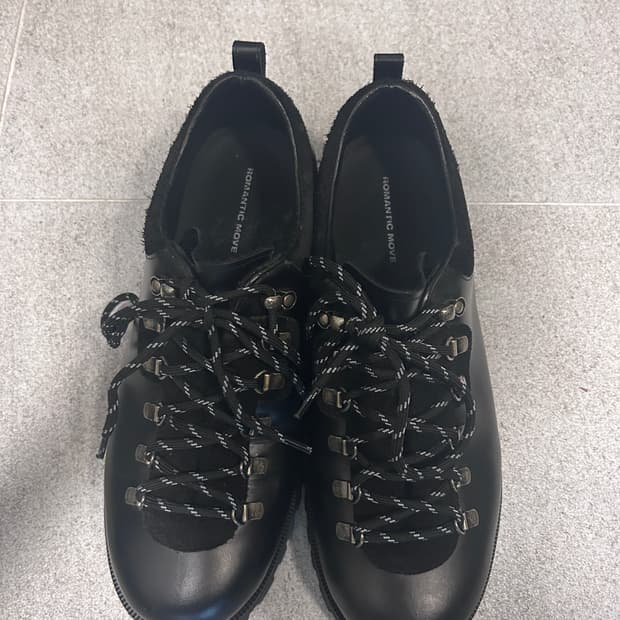 로맨틱무브 오트 마운틴 슈즈R24M018(오일 블랙)