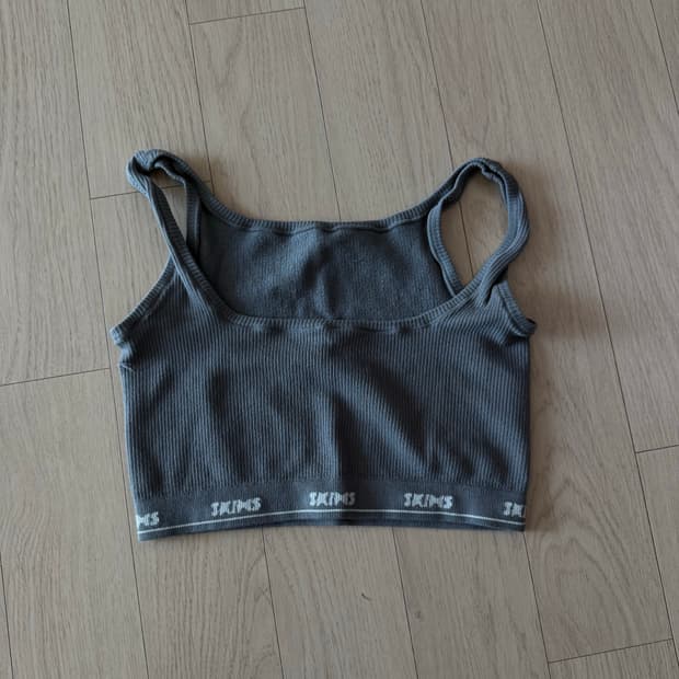 스킴스 탑 m사이즈