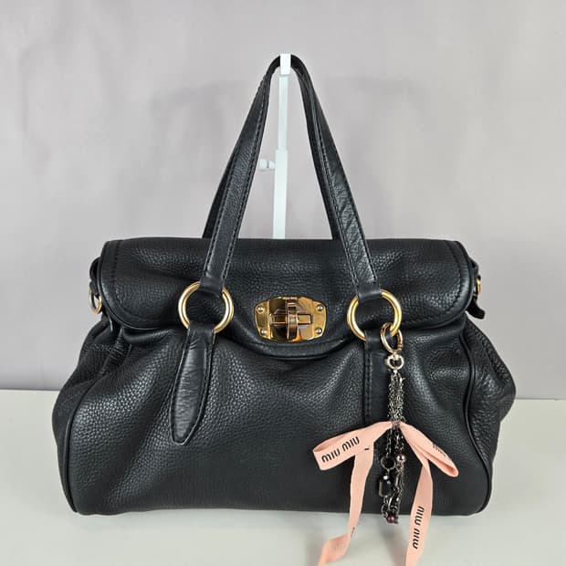 miumiu 미우미우 가죽 사첼백 토트백 가방 정품 블랙
