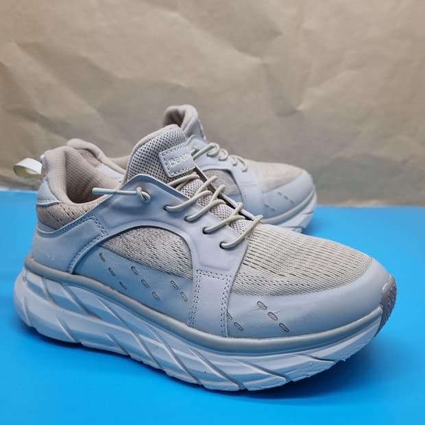 베어파우 재스퍼 스니커즈 220