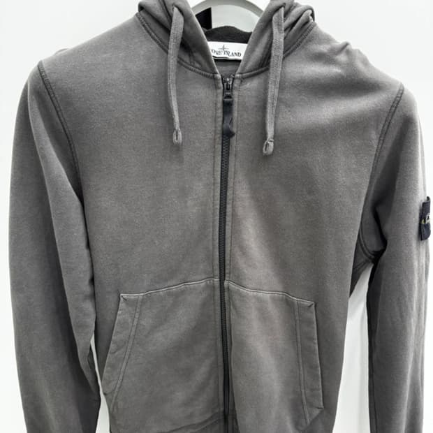 스톤아일랜드 그레이 후드집업