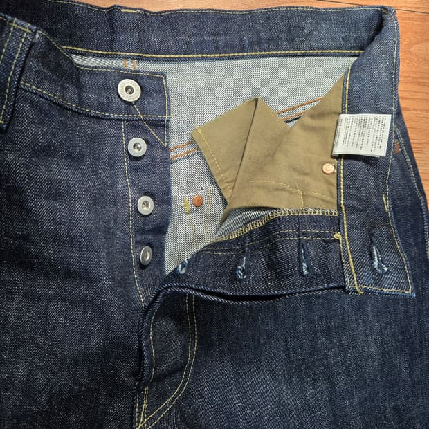 아웃스탠딩 W.W. II SELVEDGE STRAIGHT PANTS