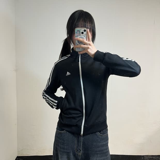 Adidas black jersey