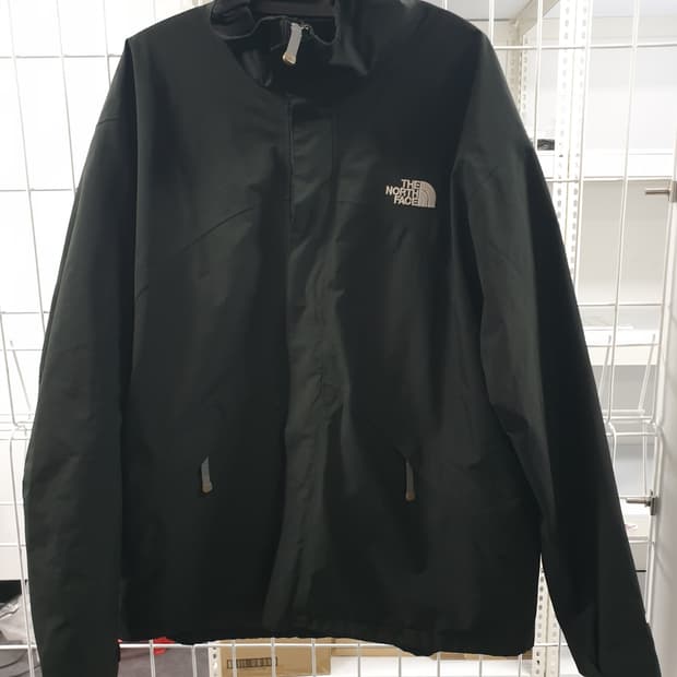 노스페이스 정품 고어텍스 바람막이 110사이즈 판매합니다