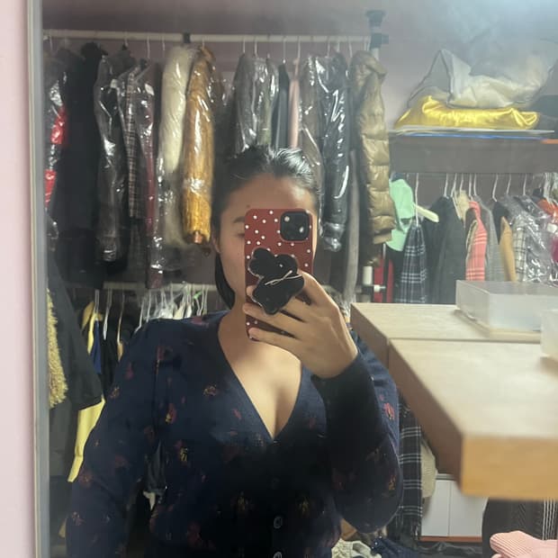 ZARA 네이비 플라워 가디건