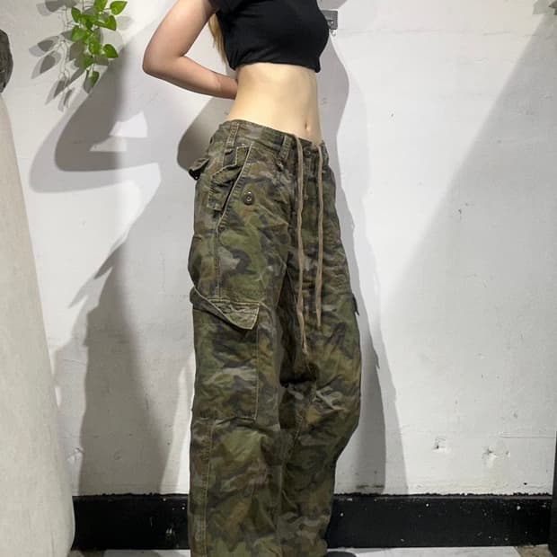 리바이스 카키 카모 와이드 카고 팬츠 30