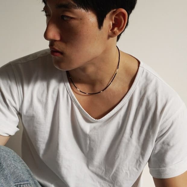 아워피에르 비즈 목걸이