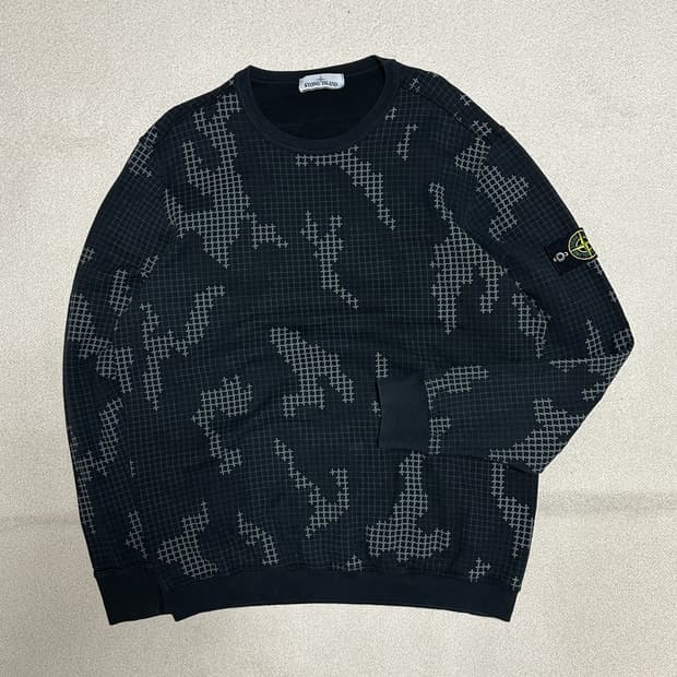 스톤 아일랜드 체크 그리드 카모 스웨트셔츠
