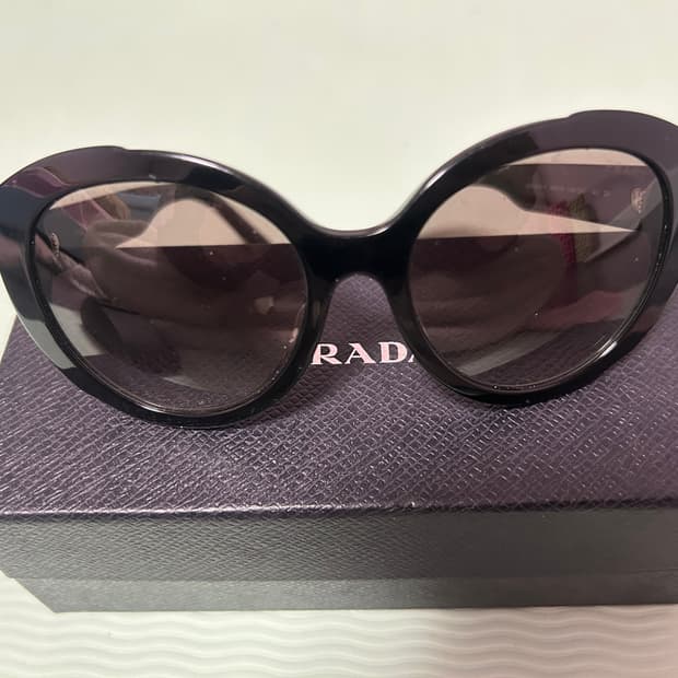 프라다 선글라스