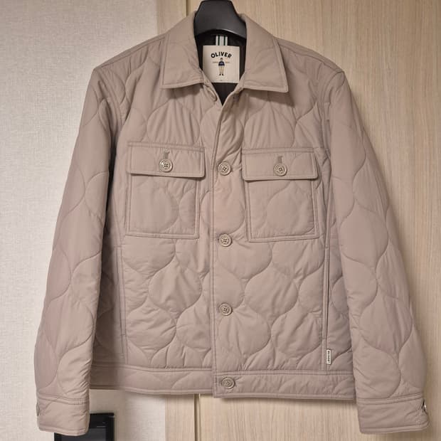 올젠올리버 패딩트러커