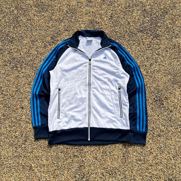 아디다스 스포티 화이트 삼선 져지