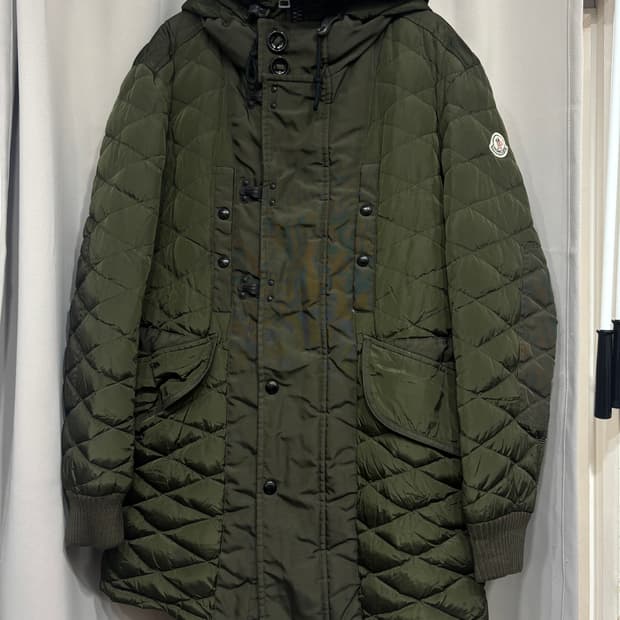 몽클레어 남성 퀄팅 패딩코트 자켓 2사이즈