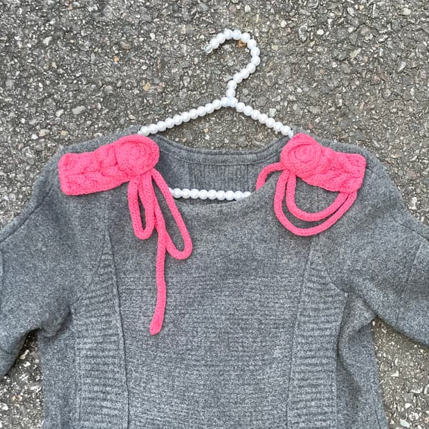 Pink knot wool midi dress