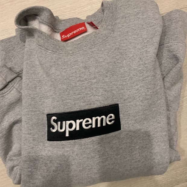 슈프림 기본로고 박스맨투맨