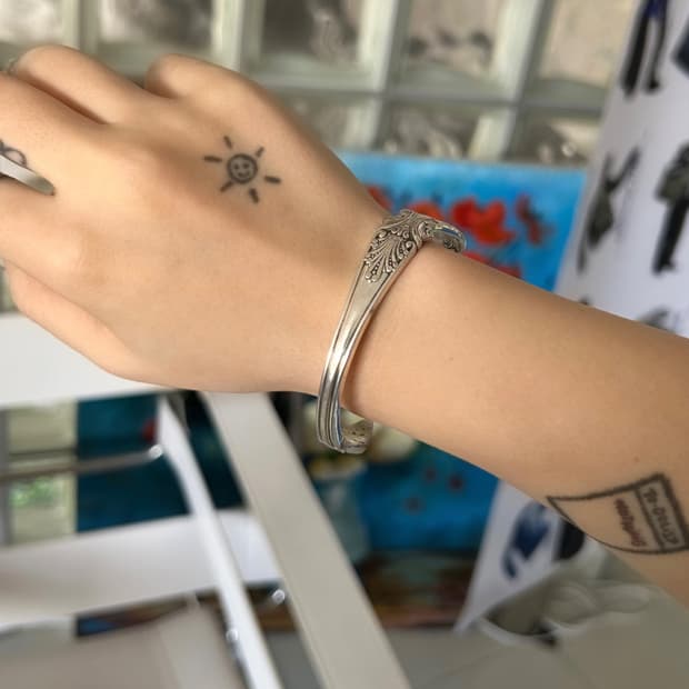 table bangle