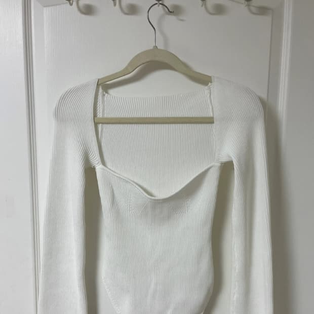 도톰 하트넥 골지 니트 S~M