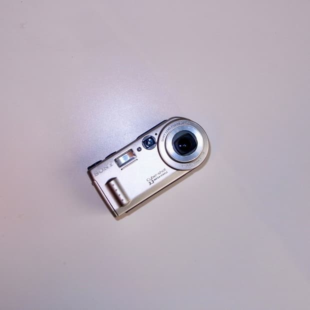 소니 사이버샷 P1