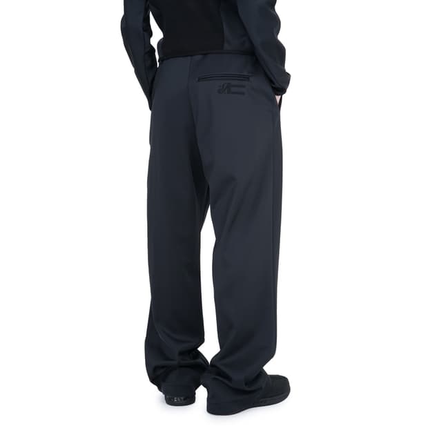 AW25 zip trousers 블랙컬러 3사이즈