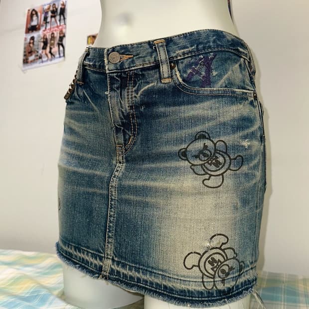 Puck Bear denim skirt
