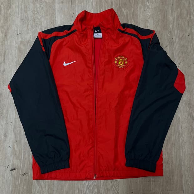 나이키 맨유 바람막이 자켓 M/95