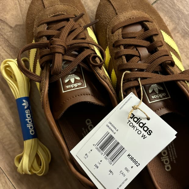 아디다스 도쿄 브라운 225