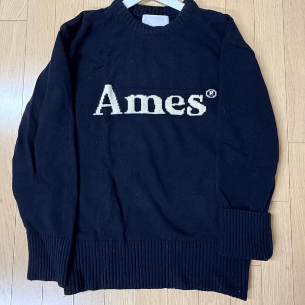 아메스 베이직 네이비 니트