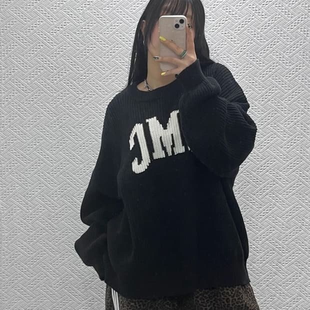 LMC 올드스쿨 빈티지 빅로고 오버핏 니트 2 C07588