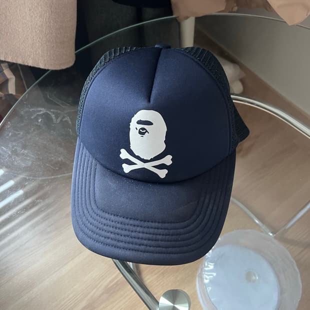 베이프 트러커캡 네이비