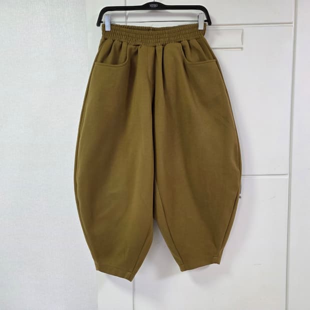 넘넘 이쁜 터치감좋은 배기 팬츠 FREE
